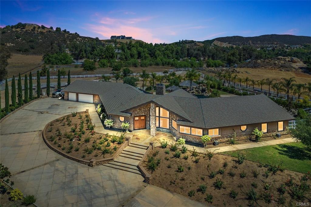 37789 Avenida La Cresta Murrieta, CA 92562